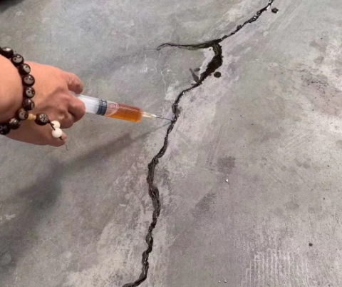 印江混凝土裂缝修补技术详解​